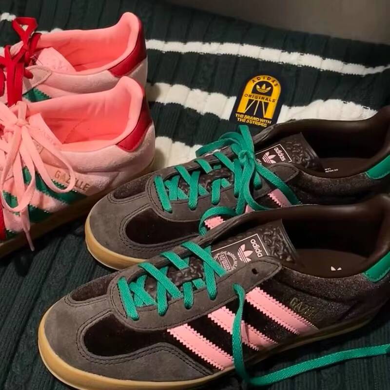 Новые женские повседневные кро – обзор и цена Adidas Shoes Samba